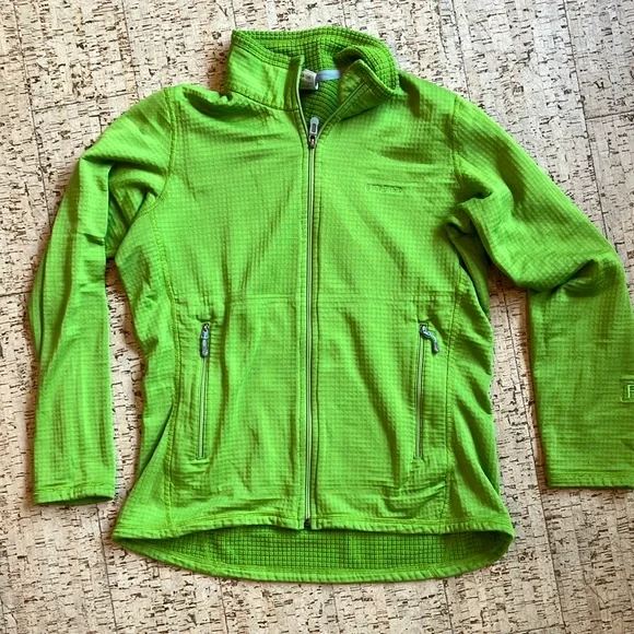Patagonia Bright Green Women's Fleece Jacket - Picture 2 of 11
